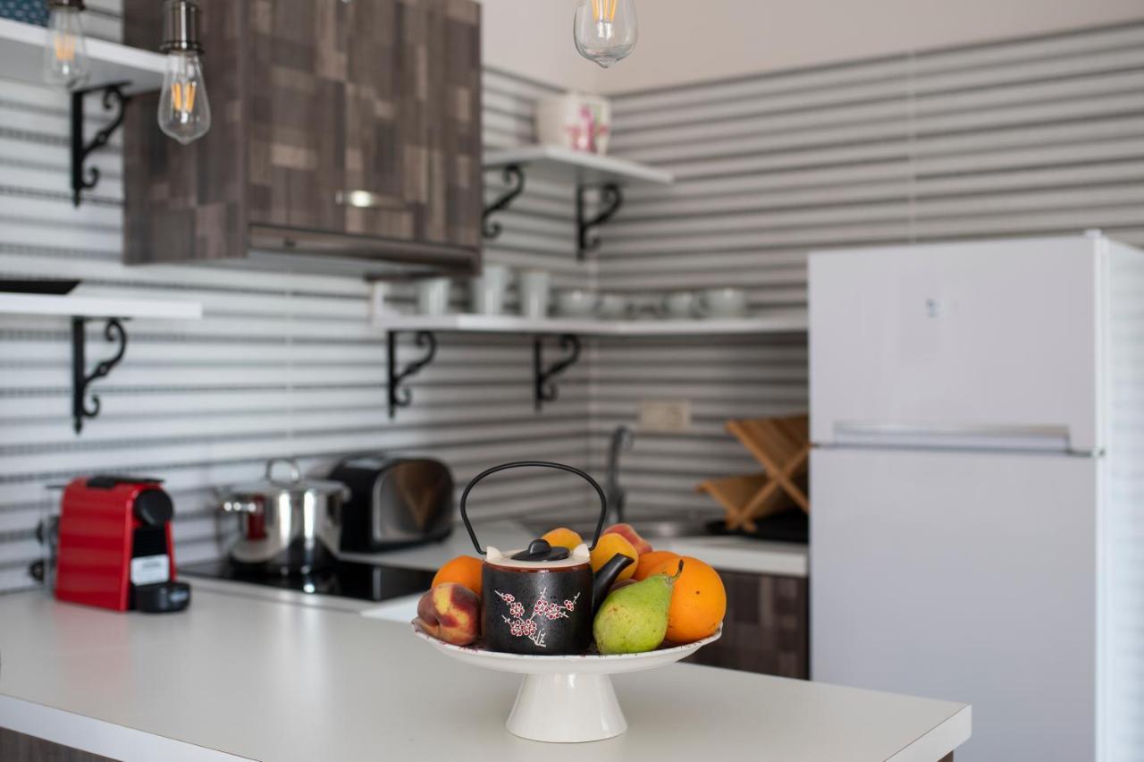 Alma Hills Gialova Apartment Exterior photo